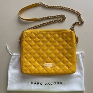 Marc Jacobs Crossbody/Shoulder statement bag